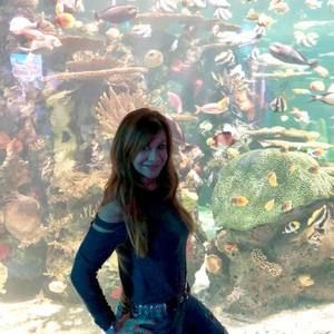 Meet your Posher, Debby